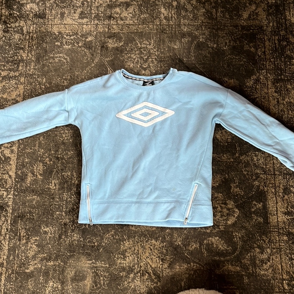 Light blue girls Umbro pullover sweatshirt size XL
